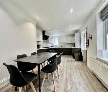 8 bedroom house share to rent - Photo 1