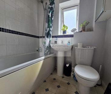 2 bedroom semi-detached house to rent - Photo 6