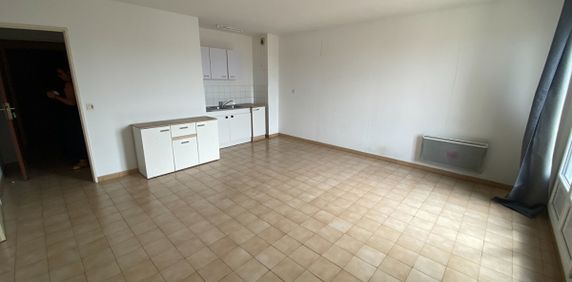 T1 climatisé de 32.19 m² proche CV Salon de Pce - Photo 2