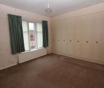 3 bedroom terraced house to rent - Photo 6