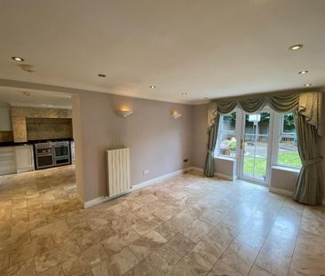 5 bedroom detached house to rent - Photo 3