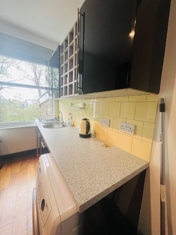 Room in a Shared Flat, Upper Richmond Road, SW15 - Photo 5