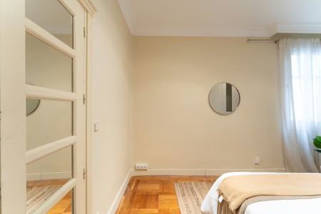 Calle de Lagasca, Madrid, Community of Madrid 28001 - Photo 4