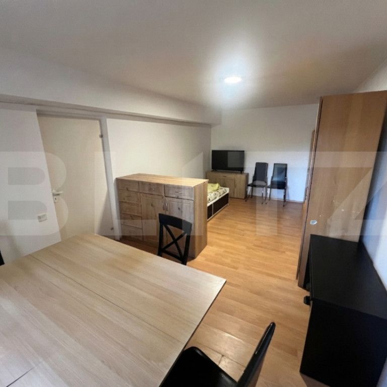Apartament in Gruia, 2 camere, 42mp, cu parcare - Photo 1