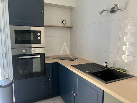 Location Appartement 2 pièces 53m² - Photo 4