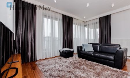 Warszawa, Śródmieście, Pokorna - Photo 4