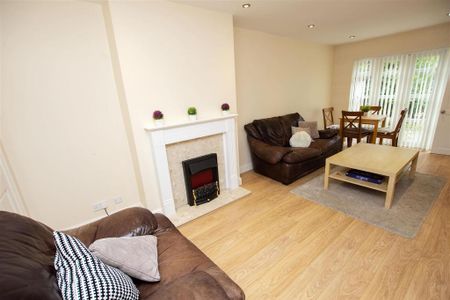 3 bedroom house to rent - Photo 2
