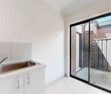 The Ideal Blend of Style, Space and Location - Photo 4