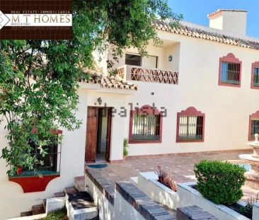 Alquiler de casa o chalet independiente en Elviria - Photo 6