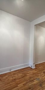 Petite-Italie / Little Italy - Appartement 3 Chambres au Rez-de-Chaussée à Louer – Jean Talon - La Petite-Patrie - Photo 4