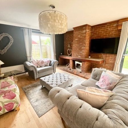 Selfridge Close, Hengistbury Head - Photo 1