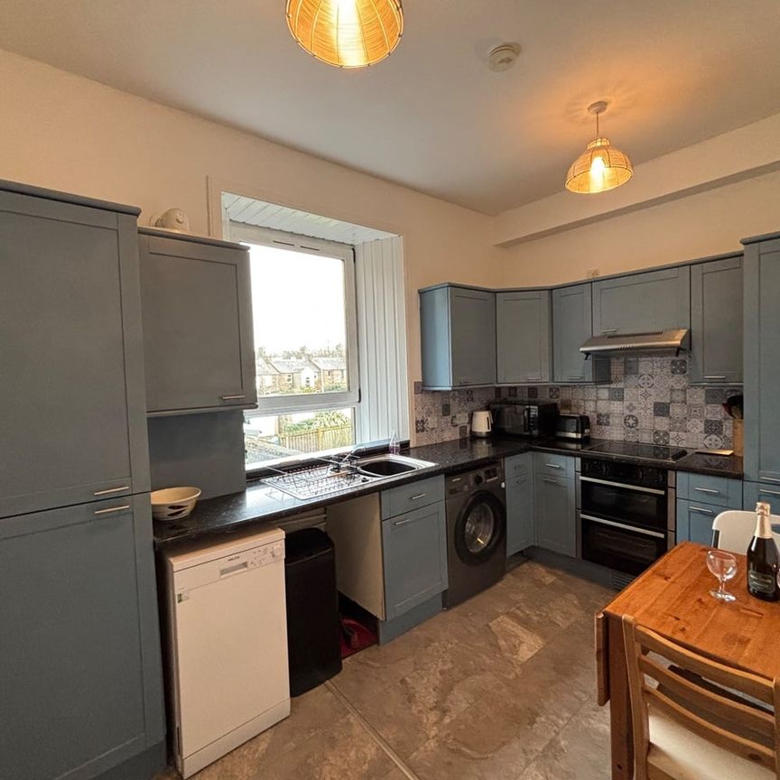 2 Bed Flat, Thomson St, AB25 - Photo 1
