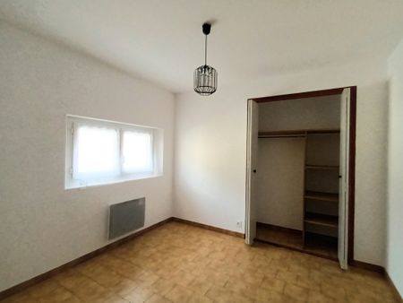 Location Appartement 2 pièces 58m² VAISON LA ROMAINE 84110 - Photo 2