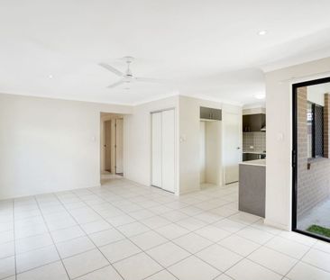 LOW MAINTENANCE 3 BEDROOM HOME - Photo 3