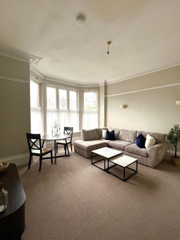 2 Bed Flat, Grove Avenue, B13 - Photo 2