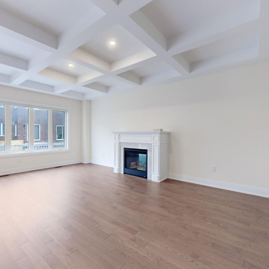 For Lease - 21 La Reine Avenue Unit# MAIN, Richmond Hill, Ontario - Photo 1