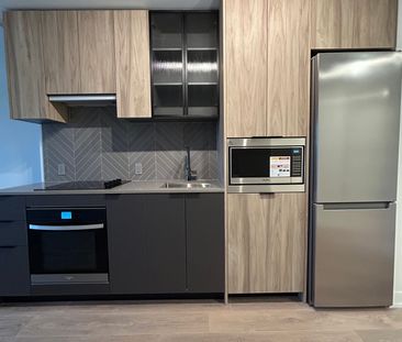 For Lease - 1037 The Queensway N/A Unit# 517, Toronto, Ontario - Photo 3