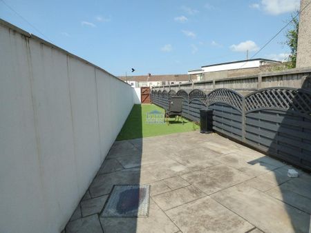 2 bedroom ground floor flat to rent - Photo 5