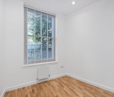1 bedroom ground floor flat to rent - Photo 5