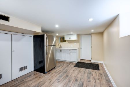 For Lease - 301 Robina Avenue Unit# BSMNT, Toronto, Ontario - Photo 5