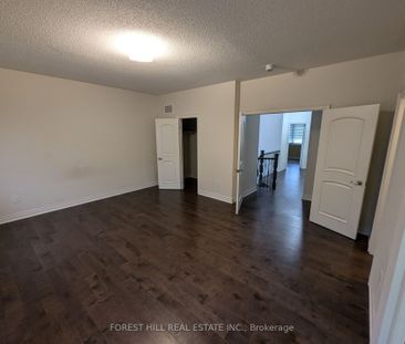 For Lease - 11 Joseph Hartman Crescent, Aurora, Ontario - Photo 6