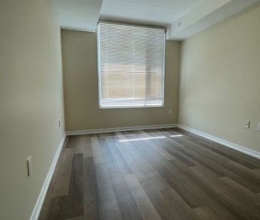 For Lease - 80 Orchid Place Drive Unit# 202, Toronto, Ontario - Photo 5