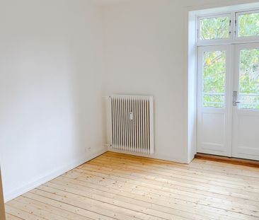 Flot og indbydende lejlighed med 2 altaner i Aalborg Vestby - Foto 2