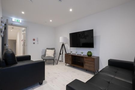 6 bedroom house of multiple occupation to rent - Photo 5