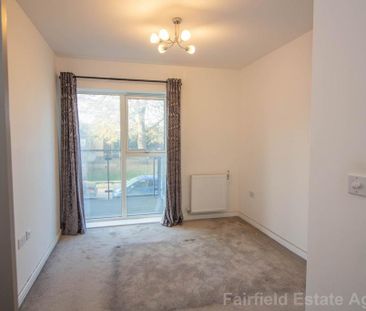 2 bedroom flat to rent - Photo 3