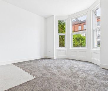 Property to rent - Photo 5