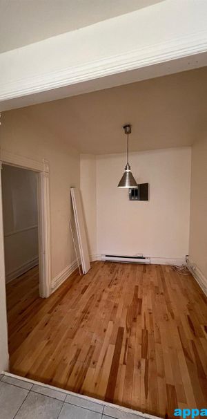 Montréal – Bright and Spacious 1-bedroom Apartment for rent in Plateau - Photo 1
