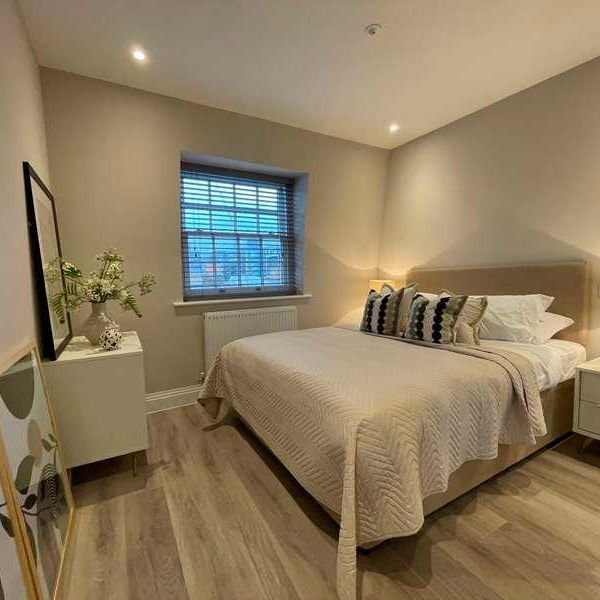 Park Street, Maidenhead, Berkshire, SL6 - Photo 1