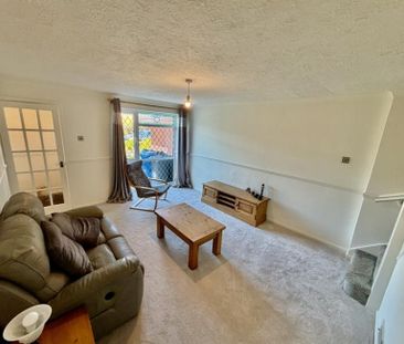 2 Bedroom Terraced To Let - Photo 1
