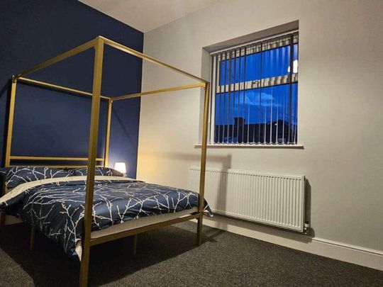 Grange Mount Room 7 - Photo 1