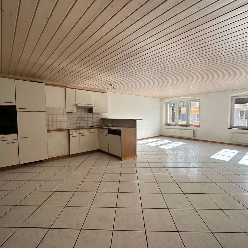 2 Zimmer, 61 m², 2. Stock - Foto 1