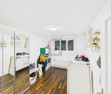 MODERN, QUIET AND FAMILY-FRIENDLY - Photo 3