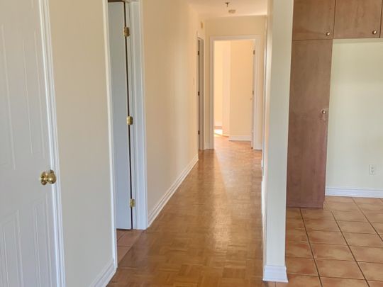 16669 Boul. de Pierrefonds, apt. 301 - Photo 1