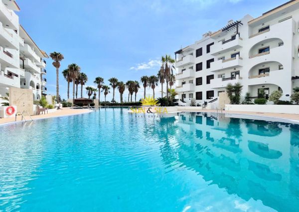 TWO-BEDROOM PENTHOUSE - LOS ALCÁZARES