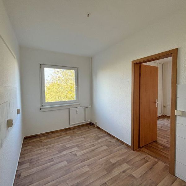 Einzug sofort möglich - 3-Raumwohnung mit Balkon - Foto 1