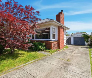 Beautiful Sunny Home in a Prime Glenorchy Location - Photo 5