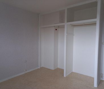 Location Appartement 4 pièces 62 m² La Châtre - Photo 2