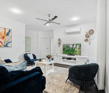 Modern, Spacious Palm Cove Home With Pool - Photo 1