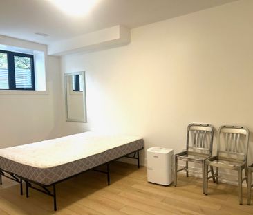 For Lease - 82 Avonhurst Road Unit# Bsmt, Toronto, Ontario - Photo 1