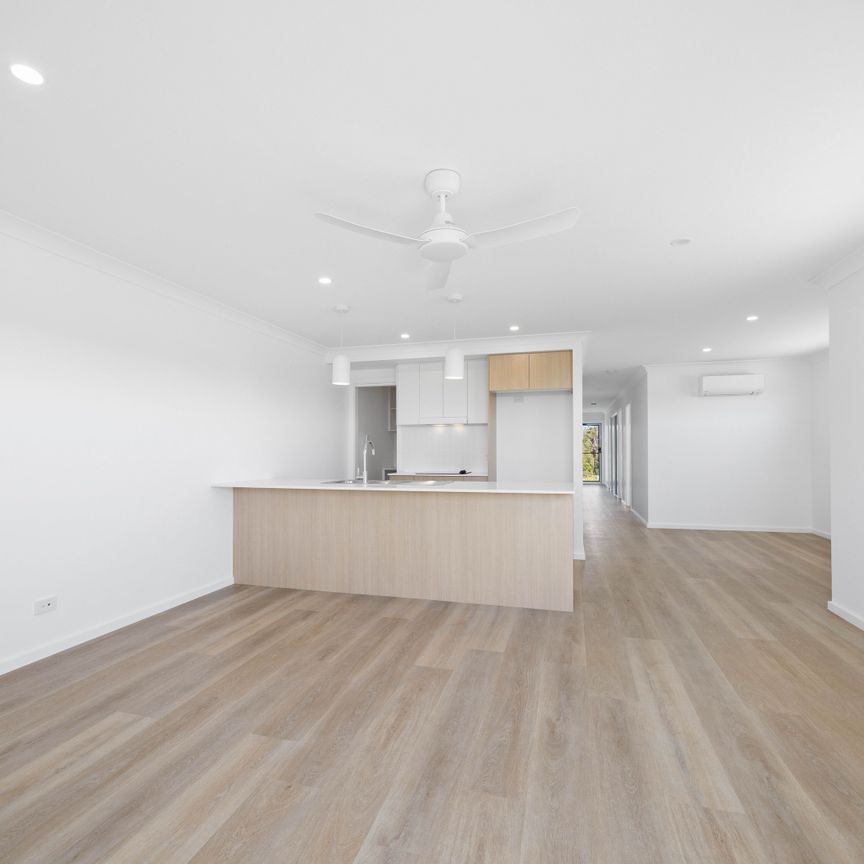 21A Manikato Way, Port Macquarie NSW 2444 - Apartment For Rent | Domain - Photo 1