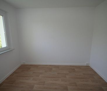 Ganz oben mit Aufzug - Aussicht genießen - zum Sondermietpreis!!! - Photo 4