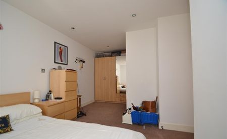 Magellan House, LS10 - Photo 4