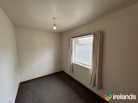 Two Bedroom Unit, Central City Living! - Photo 4