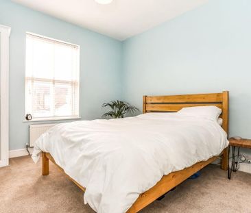 2 Bed Terraced House, Sovereign Road, CV5 - Photo 4