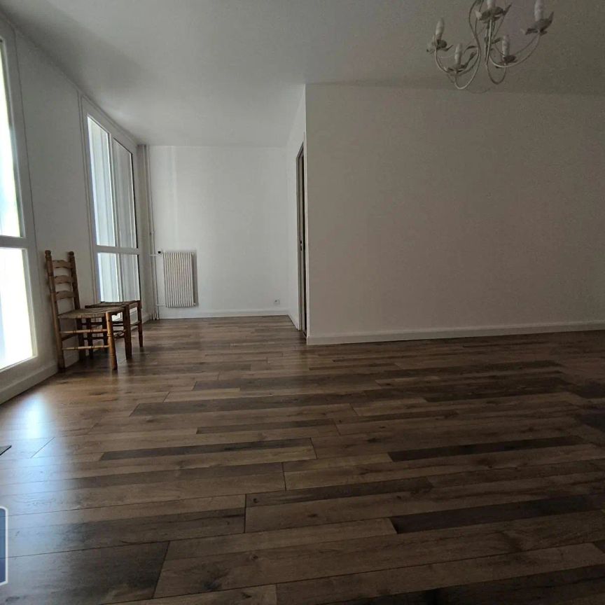 Appartement à louer 3 pièces 67.85m² - Photo 1