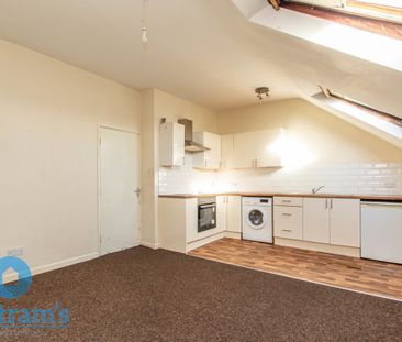 1 bed Ground Floor Flat for Rent - Photo 5